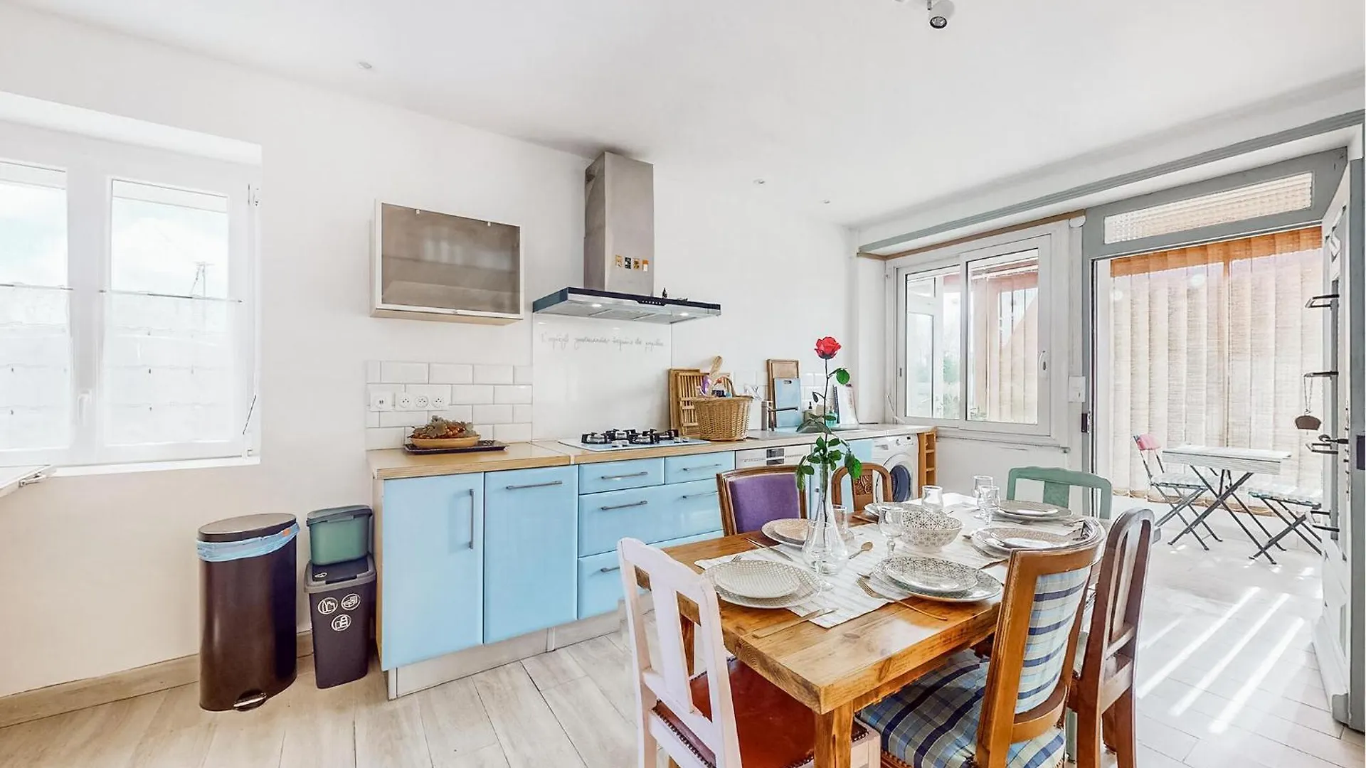 3 Bedroom Lovely Home In Le Vieux-Bourg 0*, Le Vieux-Bourg (Cotes-d'Armor) Frankrijk